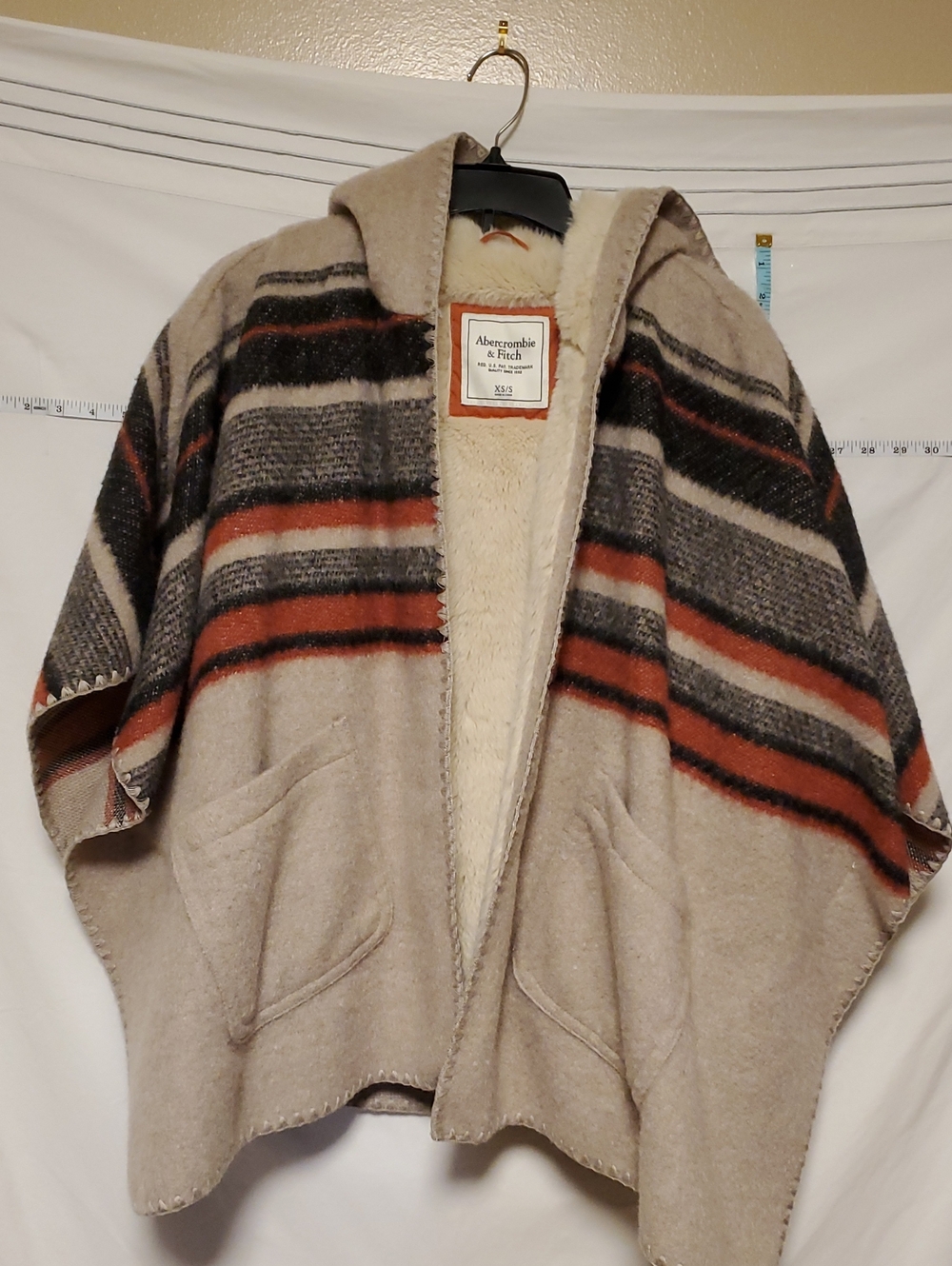 Abercrombie & Fitch Beige Hooded Wool Faux Fur Poncho XS/S Western Boho Festival